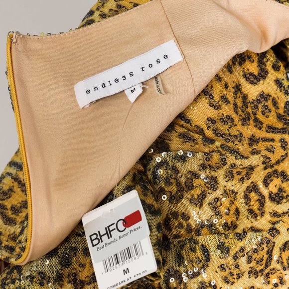 NWT ENDLESS ROSE MESH SEQUINED MINI SKIRT - M - Picture 5 of 5